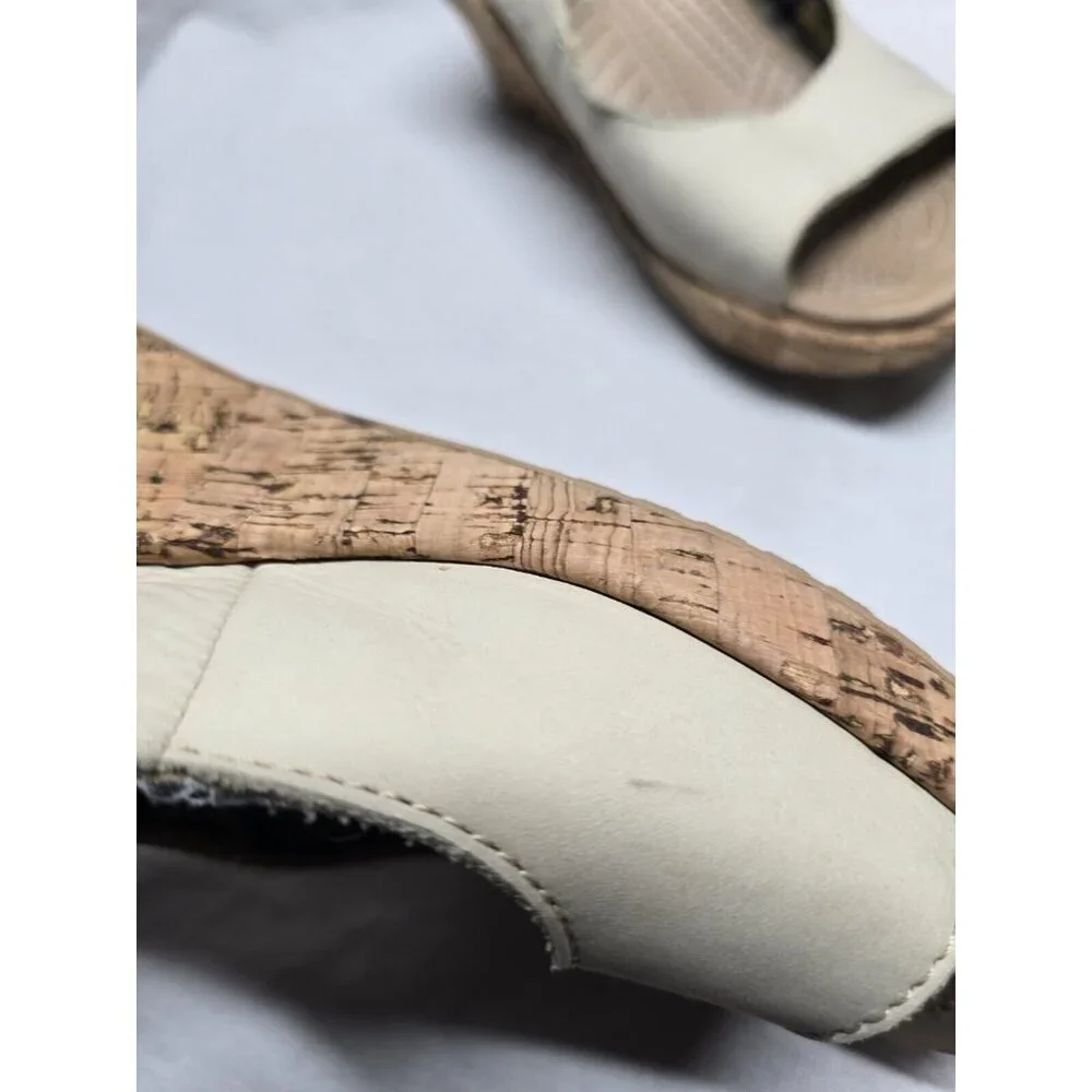 CROCS A-Leigh Beige Cork Wedge Sling Back Sandals Womens Size 7 - Picture 3 of 11